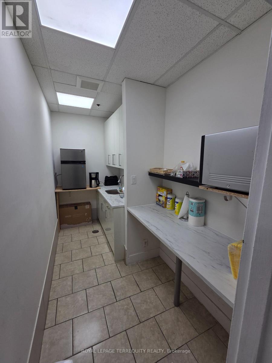 1025 Finch Avenue W, Toronto, Ontario  M3J 2C7 - Photo 20 - W13752154