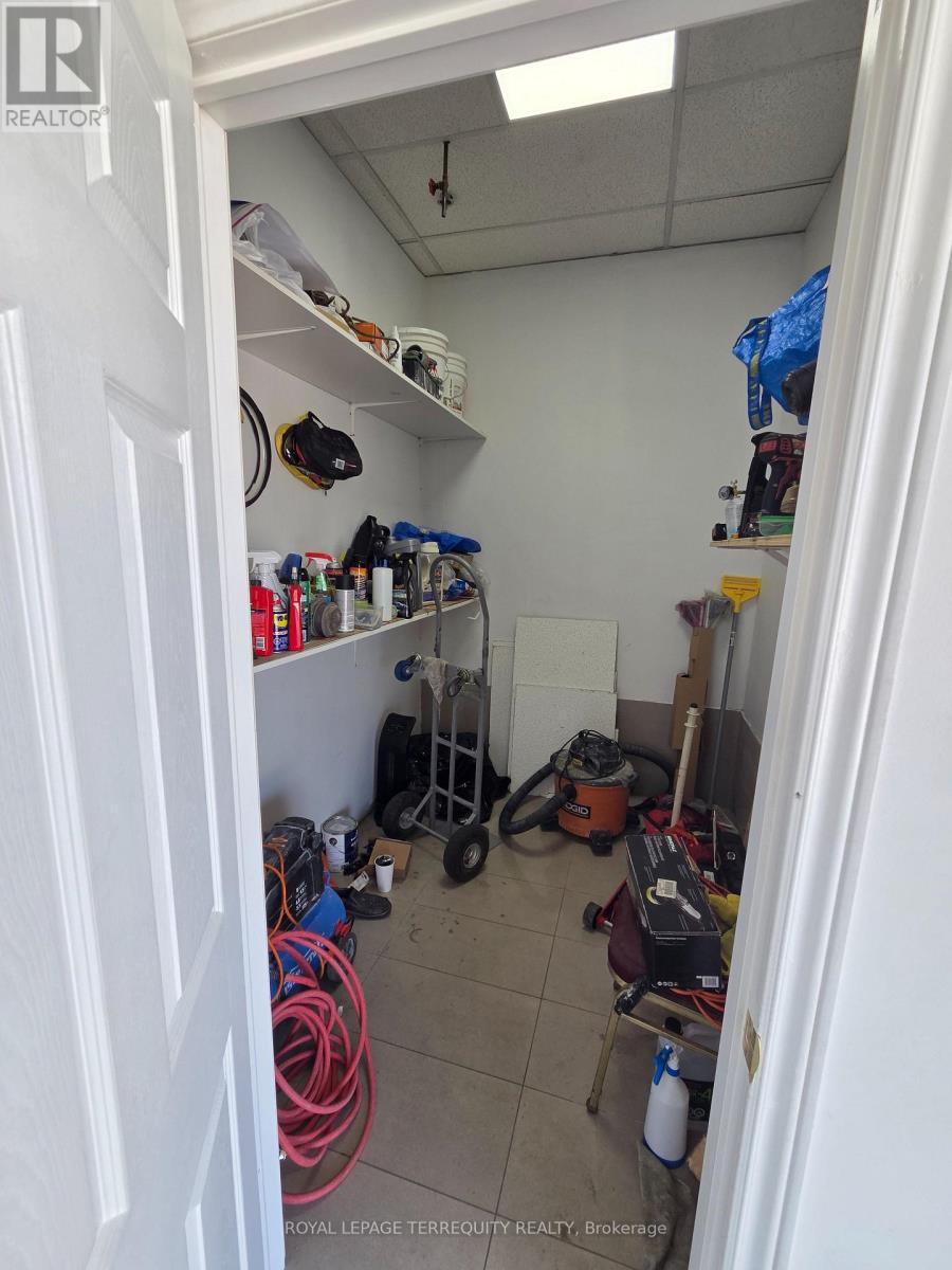 1025 Finch Avenue W, Toronto, Ontario  M3J 2C7 - Photo 22 - W13752154