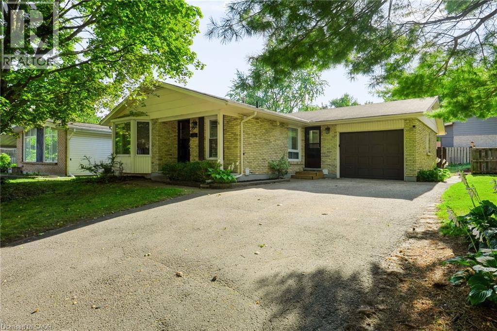 95 Underhill Crescent, Kitchener, Ontario  N2A 2S7 - Photo 2 - 40861019