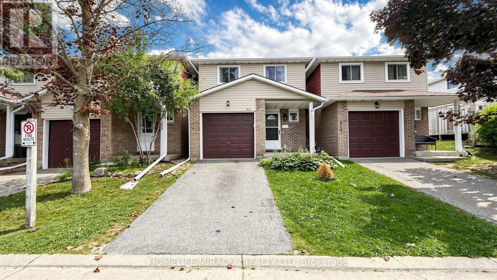 B - 304 Bluevale Street, Waterloo, Ontario  N2J 4G3 - Photo 2 - X13752136
