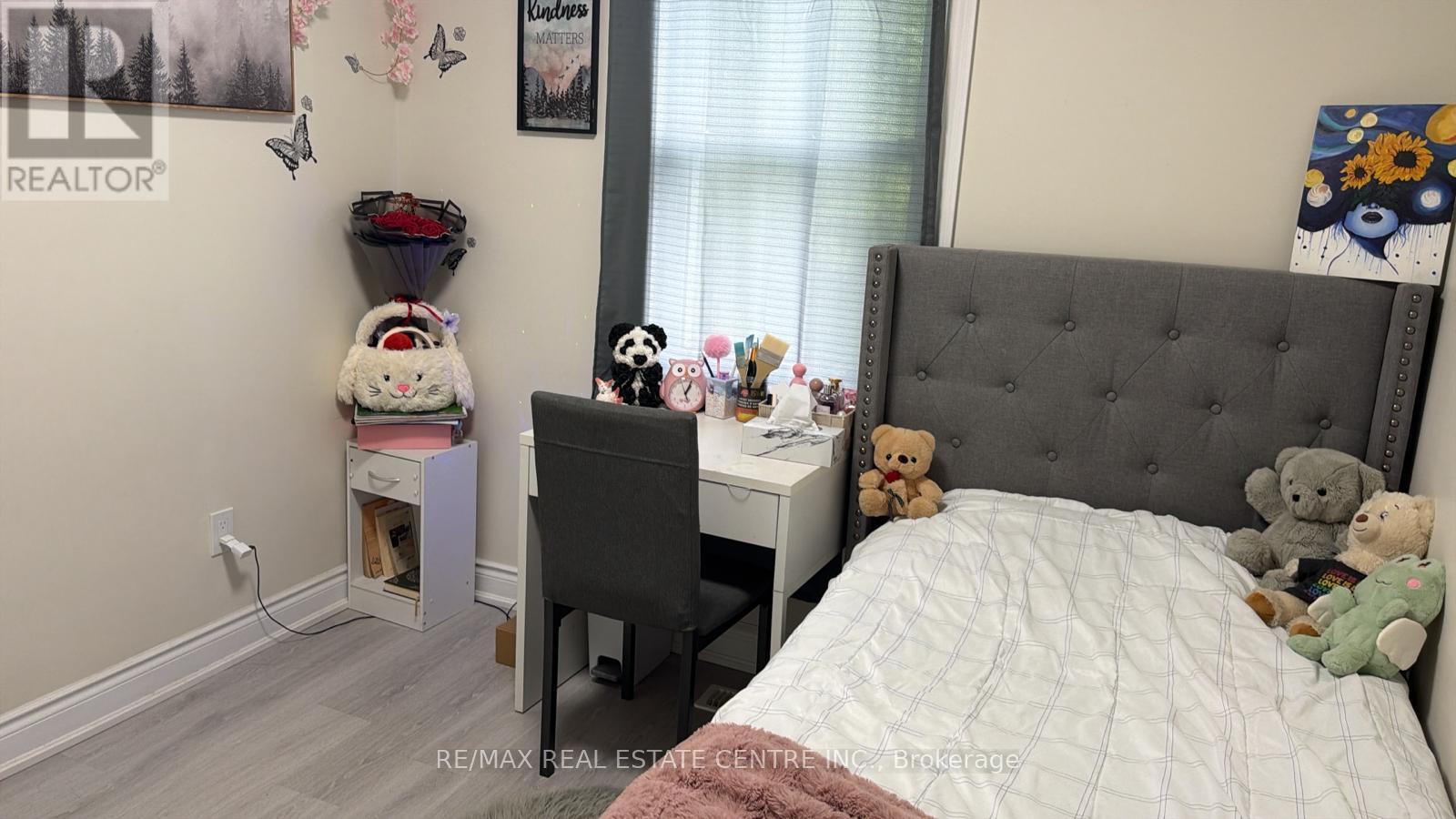 Upper - 15 Chelsea Road, Kitchener, Ontario  N2B 1H7 - Photo 10 - X13752244