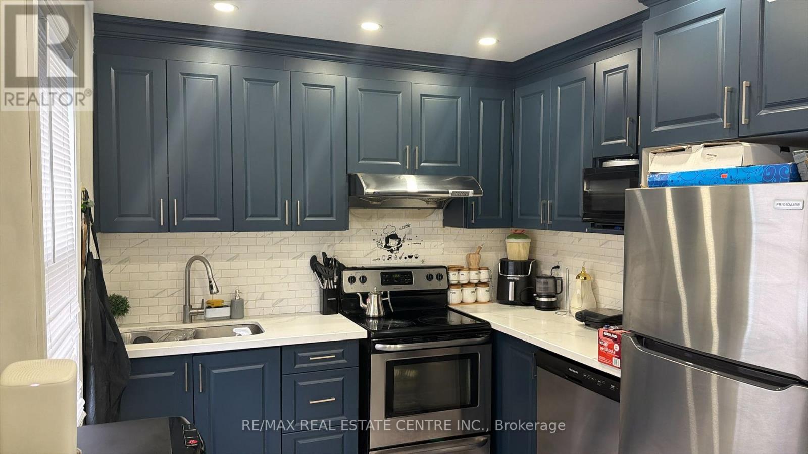 Upper - 15 Chelsea Road, Kitchener, Ontario  N2B 1H7 - Photo 20 - X13752244
