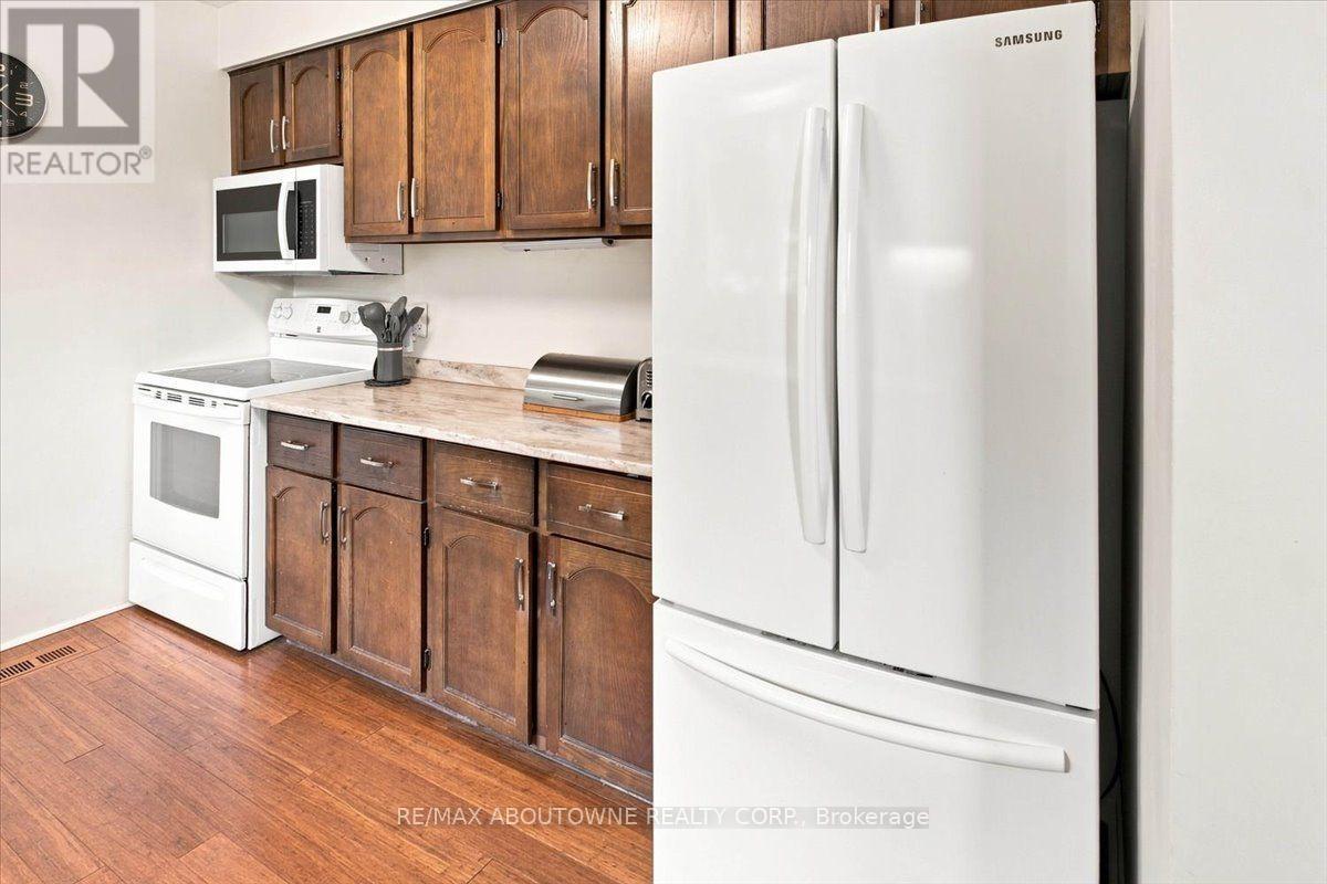 943 Mayfair Crescent, Kingston, Ontario  K7M 5S5 - Photo 4 - X13752286