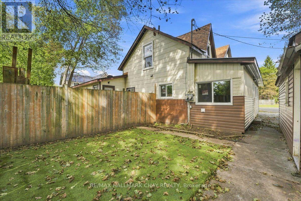 635 First Street S, Gravenhurst, Ontario  P1P 1K1 - Photo 27 - X13752294