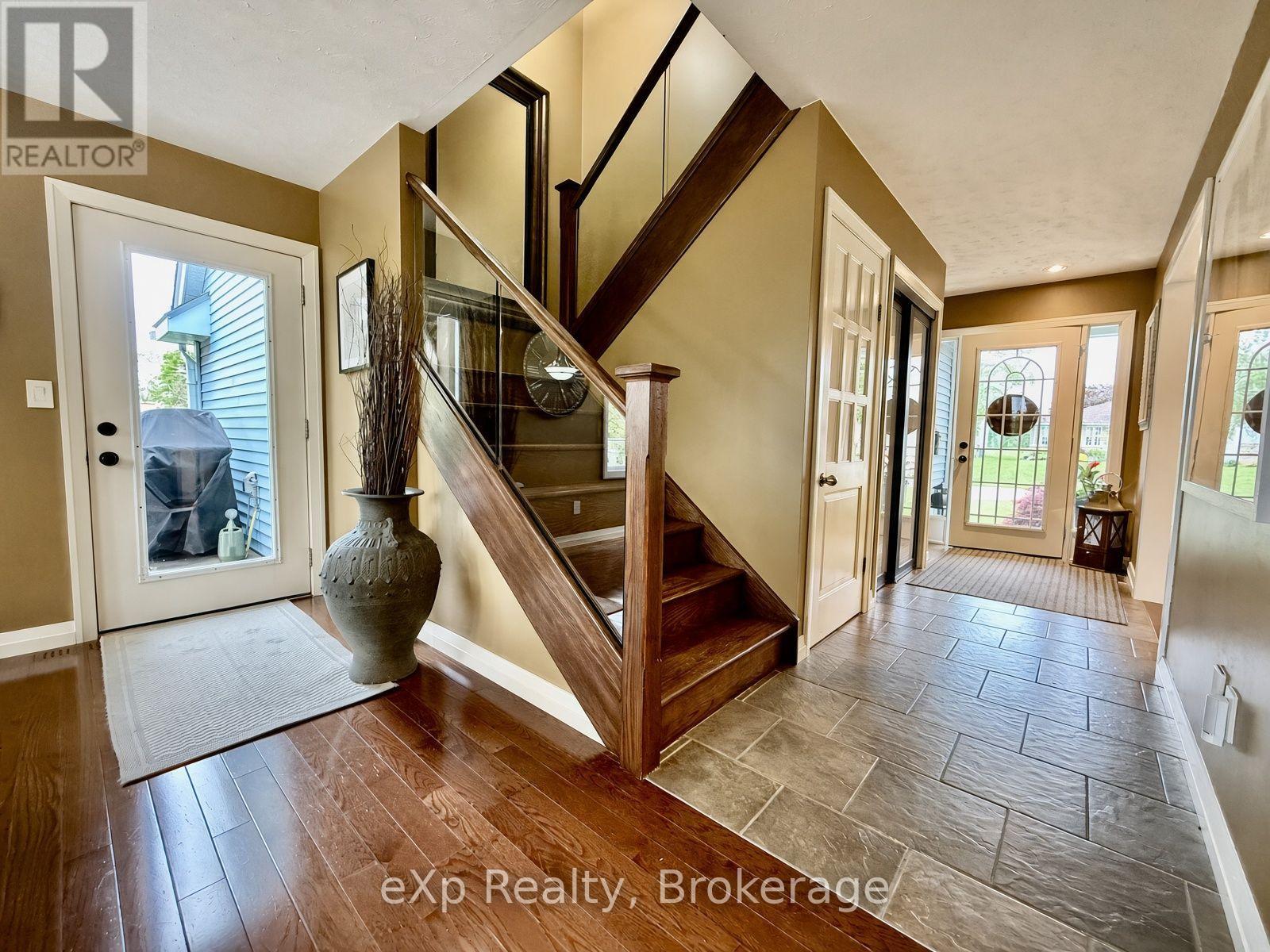 3 Gray Court, South Bruce, Ontario  N0G 2J0 - Photo 14 - X13751066