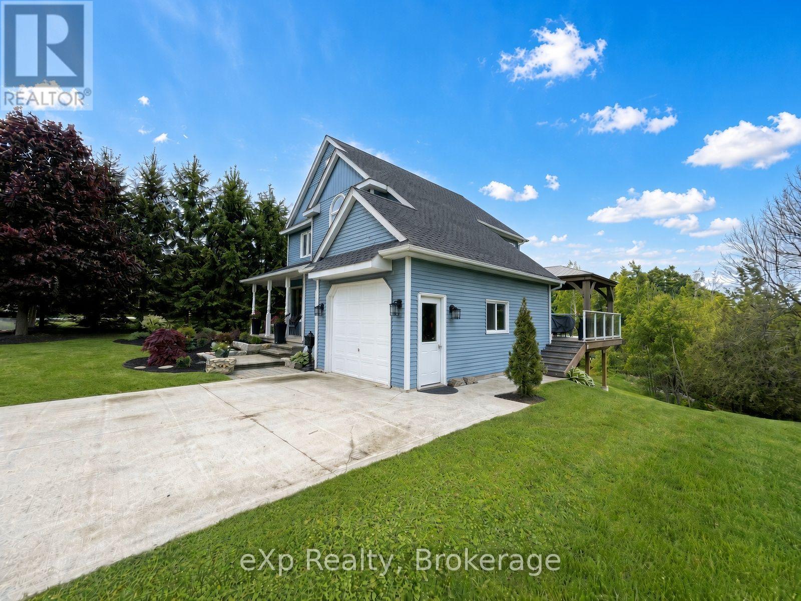 3 Gray Court, South Bruce, Ontario  N0G 2J0 - Photo 2 - X13751066