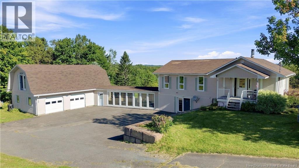 100 Greenhill Lake Road, Greenhill Lake, New Brunswick