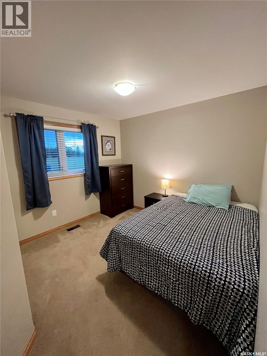 713 St Mary Street, Esterhazy, Saskatchewan  S0A 0X0 - Photo 10 - SK047753