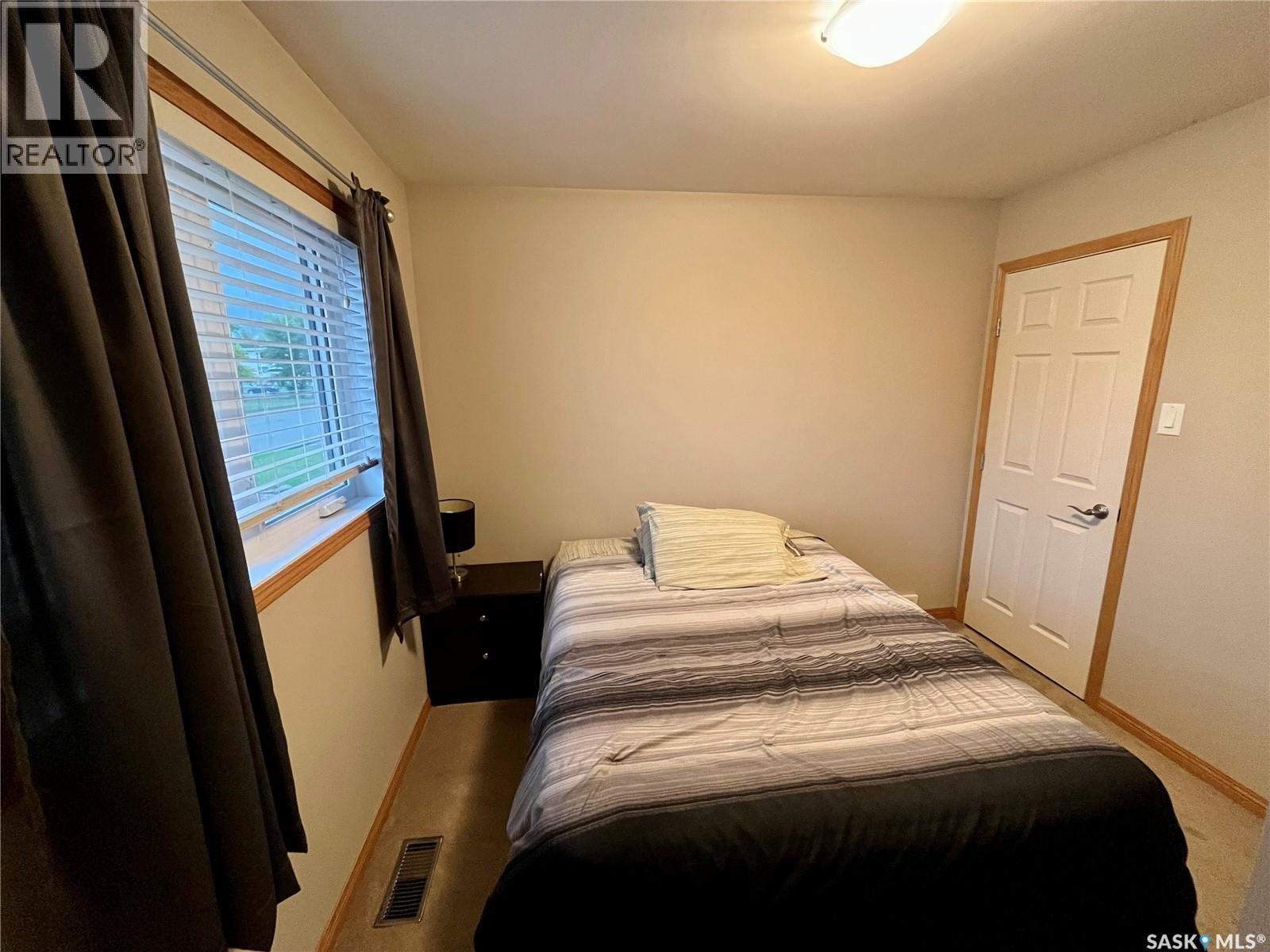 713 St Mary Street, Esterhazy, Saskatchewan  S0A 0X0 - Photo 14 - SK047753