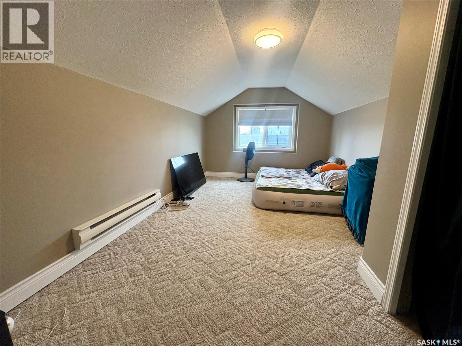 417 4th Avenue N, Martensville, Saskatchewan  S0K 2T2 - Photo 26 - SK047671