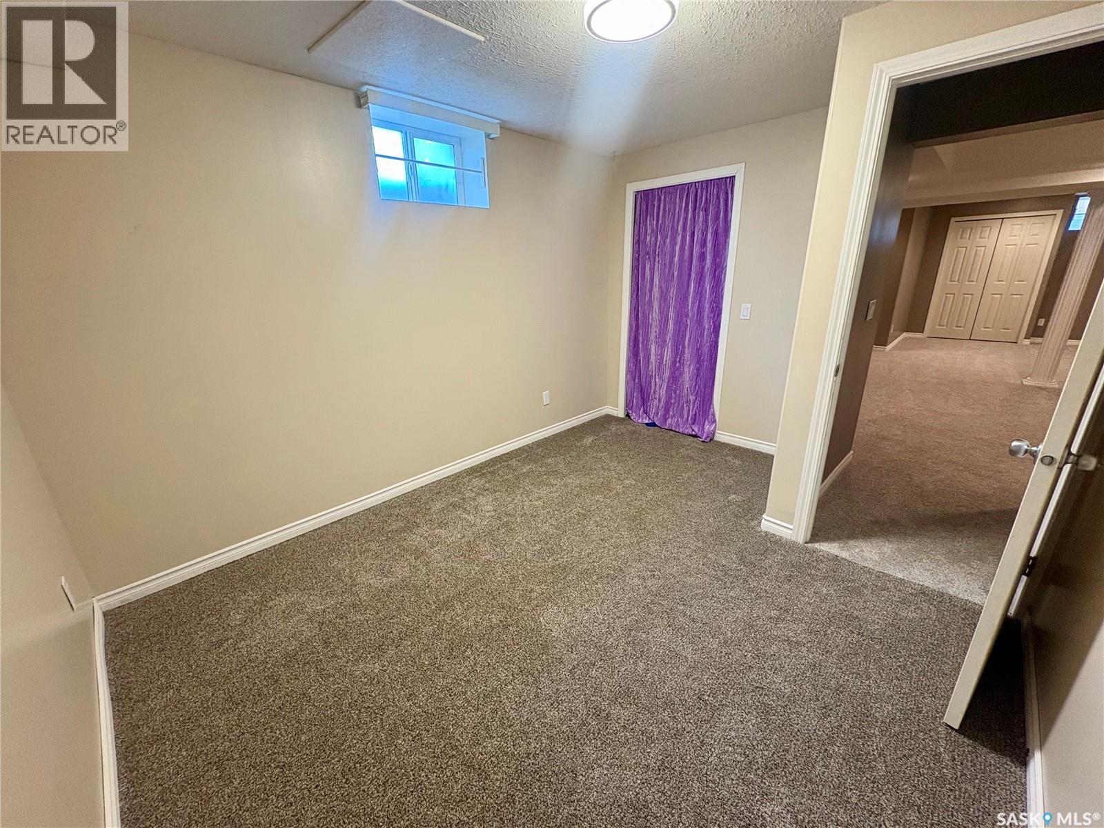 417 4th Avenue N, Martensville, Saskatchewan  S0K 2T2 - Photo 42 - SK047671