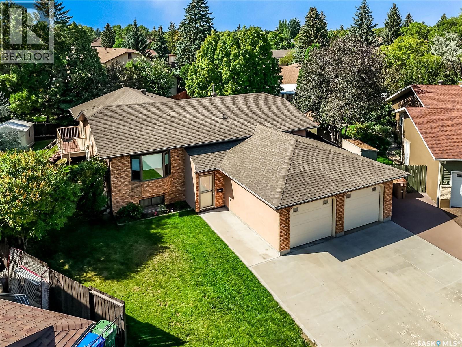 2726 Poplar Place E, Regina, Saskatchewan  S4V 1X8 - Photo 12 - SK047631