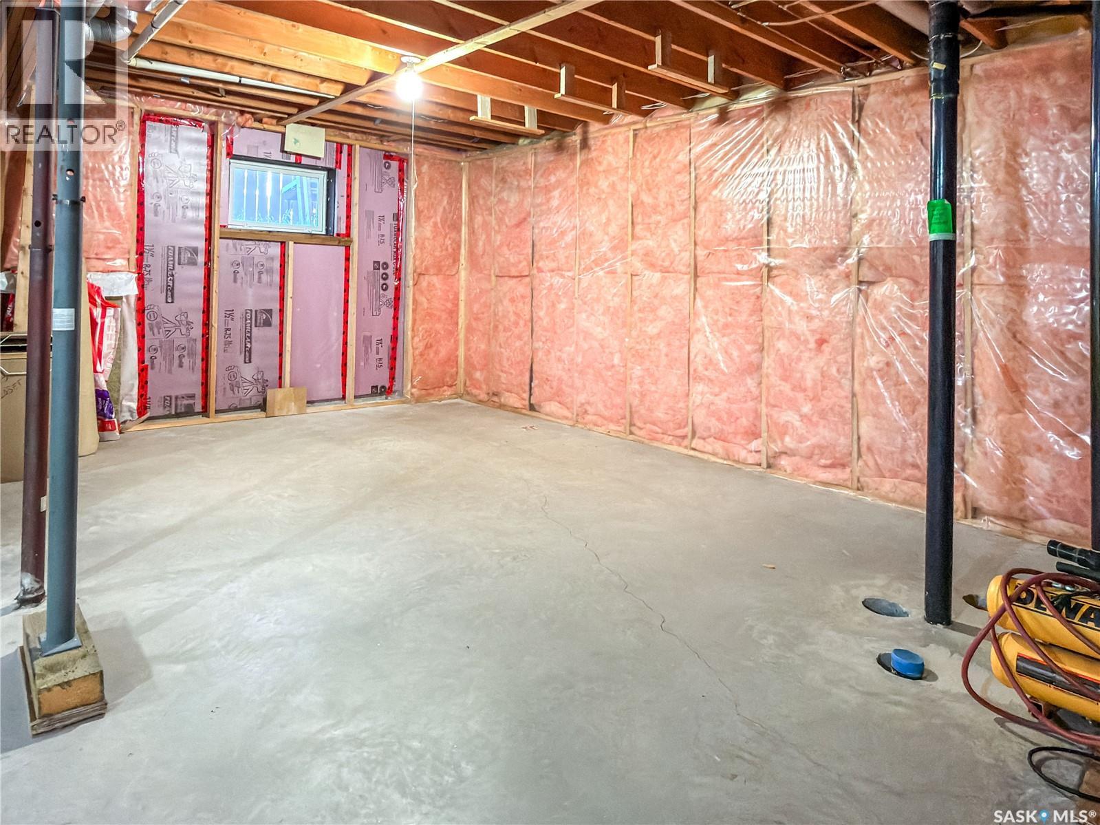 2726 Poplar Place E, Regina, Saskatchewan  S4V 1X8 - Photo 49 - SK047631