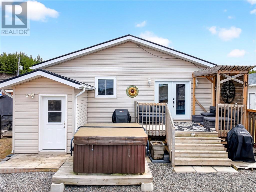 94 Hill Street, Wahnapitae, Ontario  P0M 3C0 - Photo 40 - 2130199