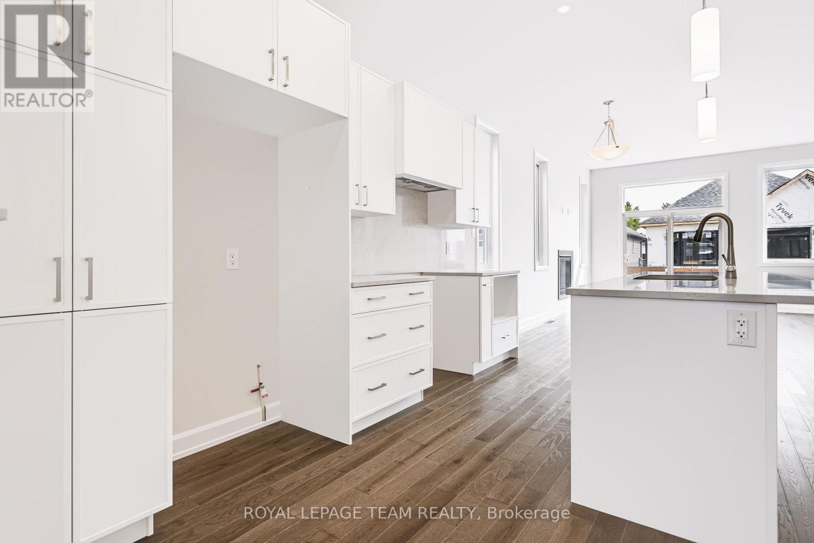 237 Hannam Bud Way, Ottawa, Ontario  K4M 0T7 - Photo 12 - X13626706
