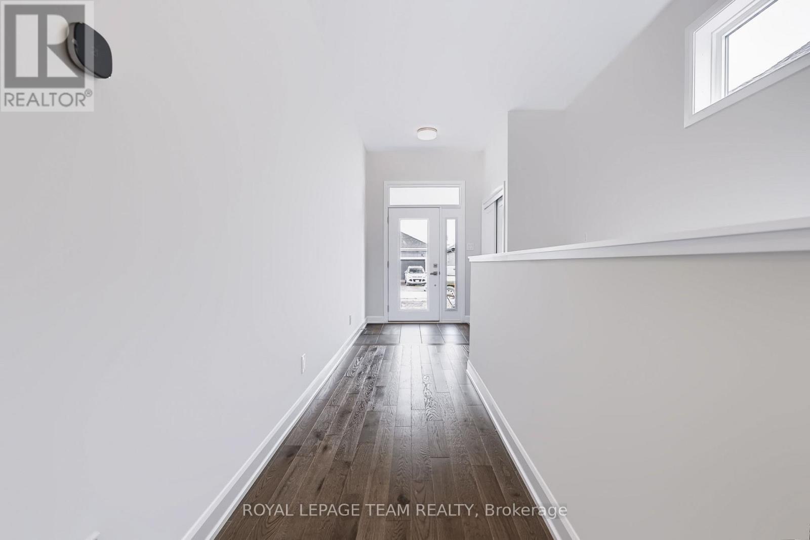 237 Hannam Bud Way, Ottawa, Ontario  K4M 0T7 - Photo 4 - X13626706