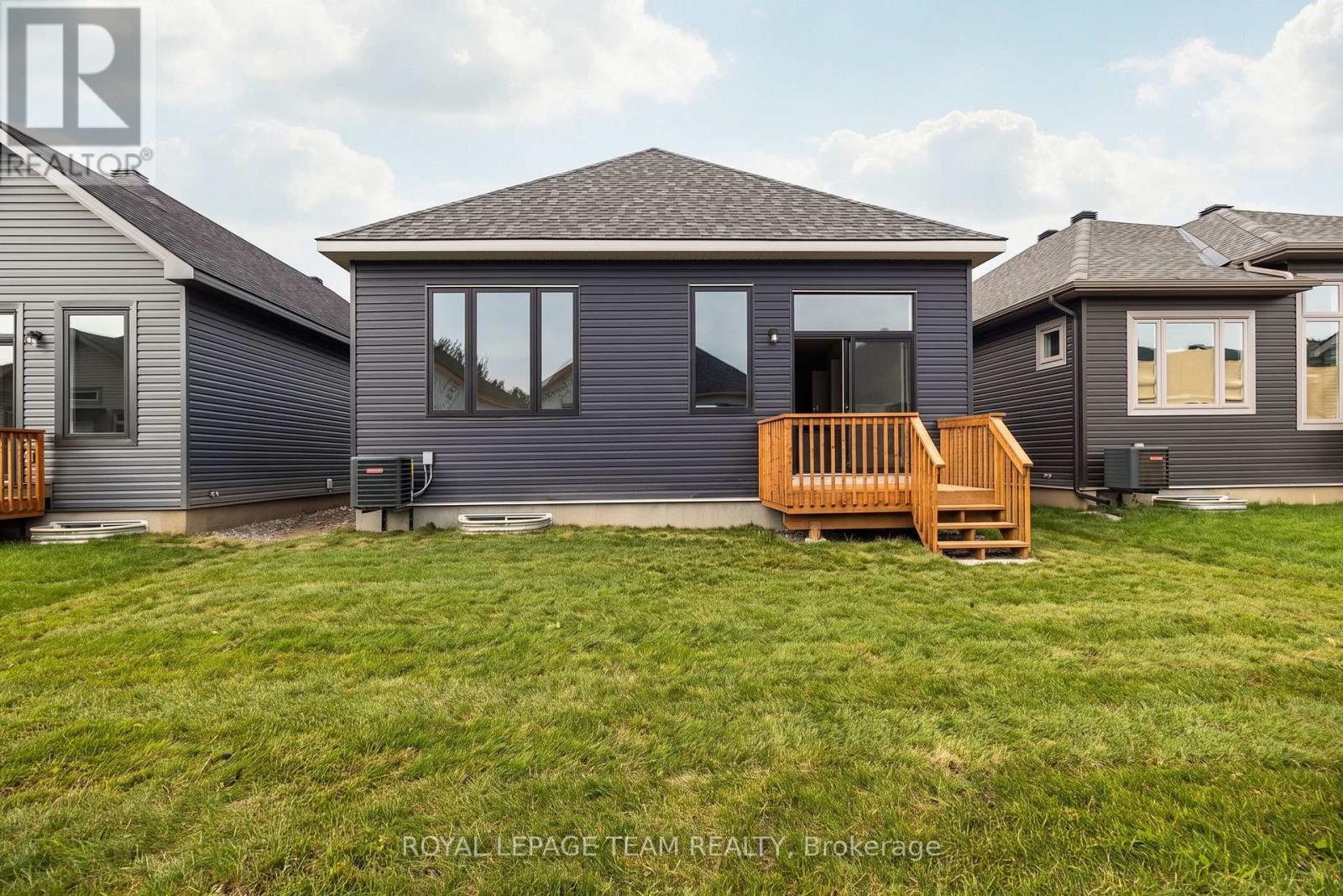 237 Hannam Bud Way, Ottawa, Ontario  K4M 0T7 - Photo 33 - X13626706
