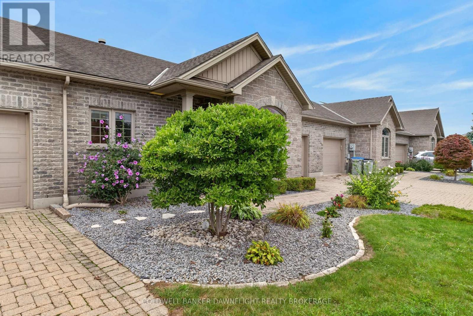 19 Conrad Drive, Bluewater, Ontario  N0M 2T0 - Photo 3 - X13752580