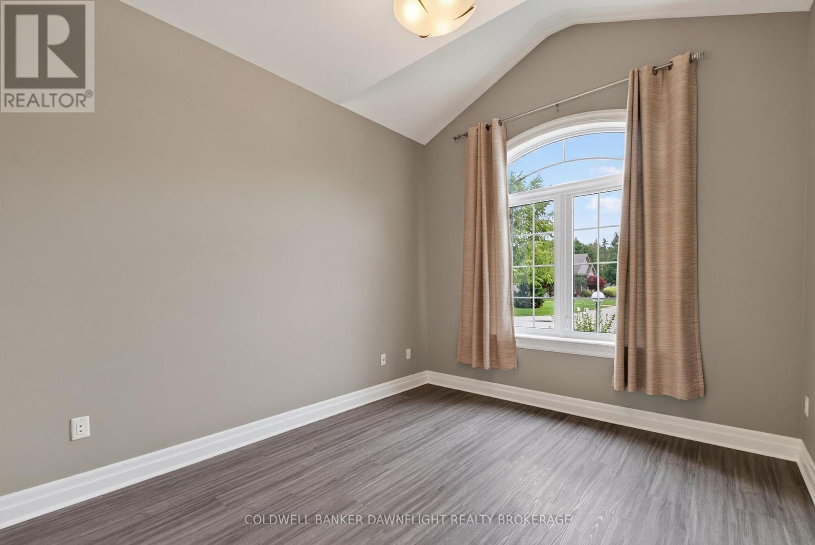 19 Conrad Drive, Bluewater, Ontario  N0M 2T0 - Photo 6 - X13752580