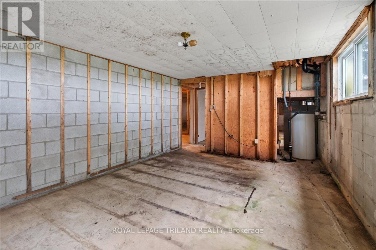 6097 Egremont Drive, Middlesex Centre, Ontario  N0L 1R0 - Photo 21 - X13752612