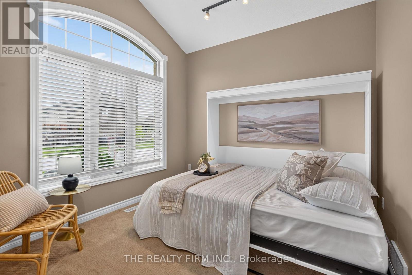46 Ashwood Crescent, Middlesex Centre, Ontario  N0M 2A0 - Photo 4 - X13752656