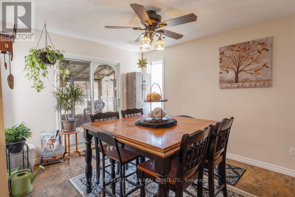 232 Thorne Drive, Strathroy-Caradoc, Ontario  N7G 4C2 - Photo 3 - X13752692