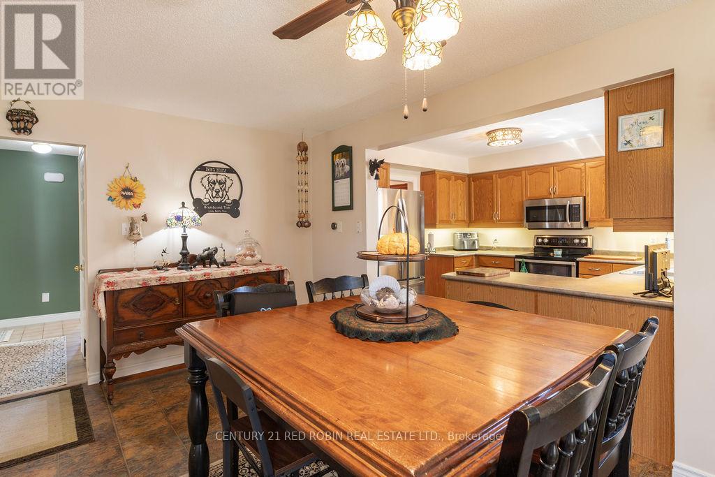 232 Thorne Drive, Strathroy-Caradoc, Ontario  N7G 4C2 - Photo 4 - X13752692