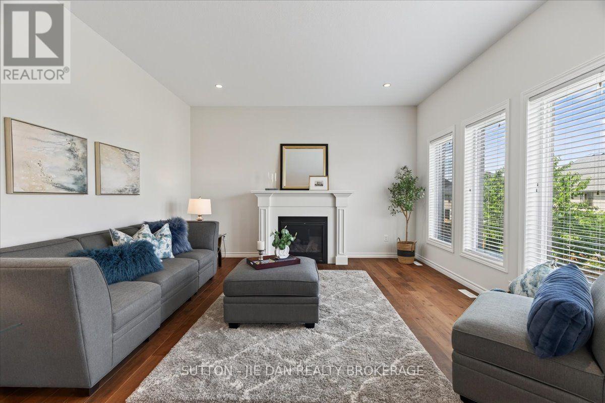 2361 Torrey Pines Way, London North, Ontario  N6G 0N9 - Photo 11 - X13752724