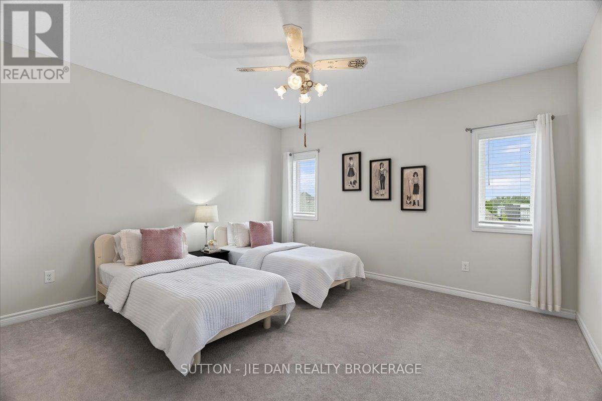 2361 Torrey Pines Way, London North, Ontario  N6G 0N9 - Photo 31 - X13752724