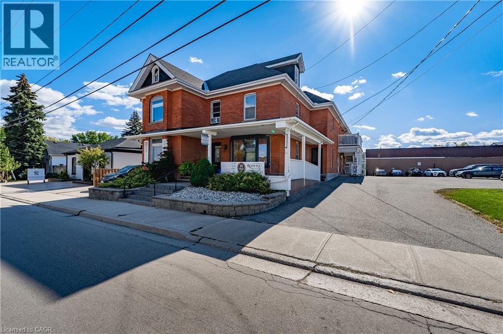 22 Mill Street S Unit# 203, Waterdown, Ontario  L0R 2H0 - Photo 1 - 40834238