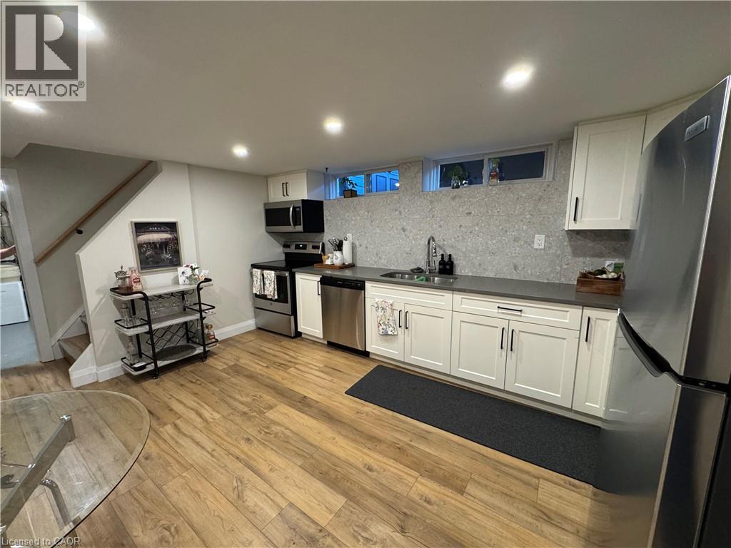 52 Massey Avenue Unit# Lower, Kitchener, Ontario  N2C 1M3 - Photo 9 - 40859058