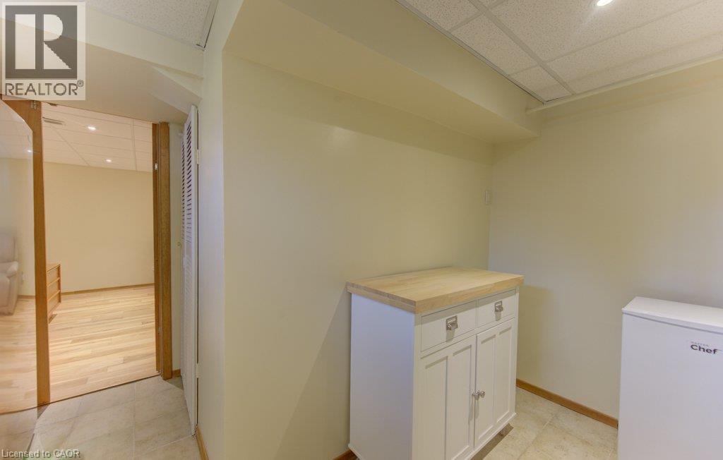 238 Mcgarry Drive, Kitchener, Ontario  N2N 1H9 - Photo 34 - 40859307