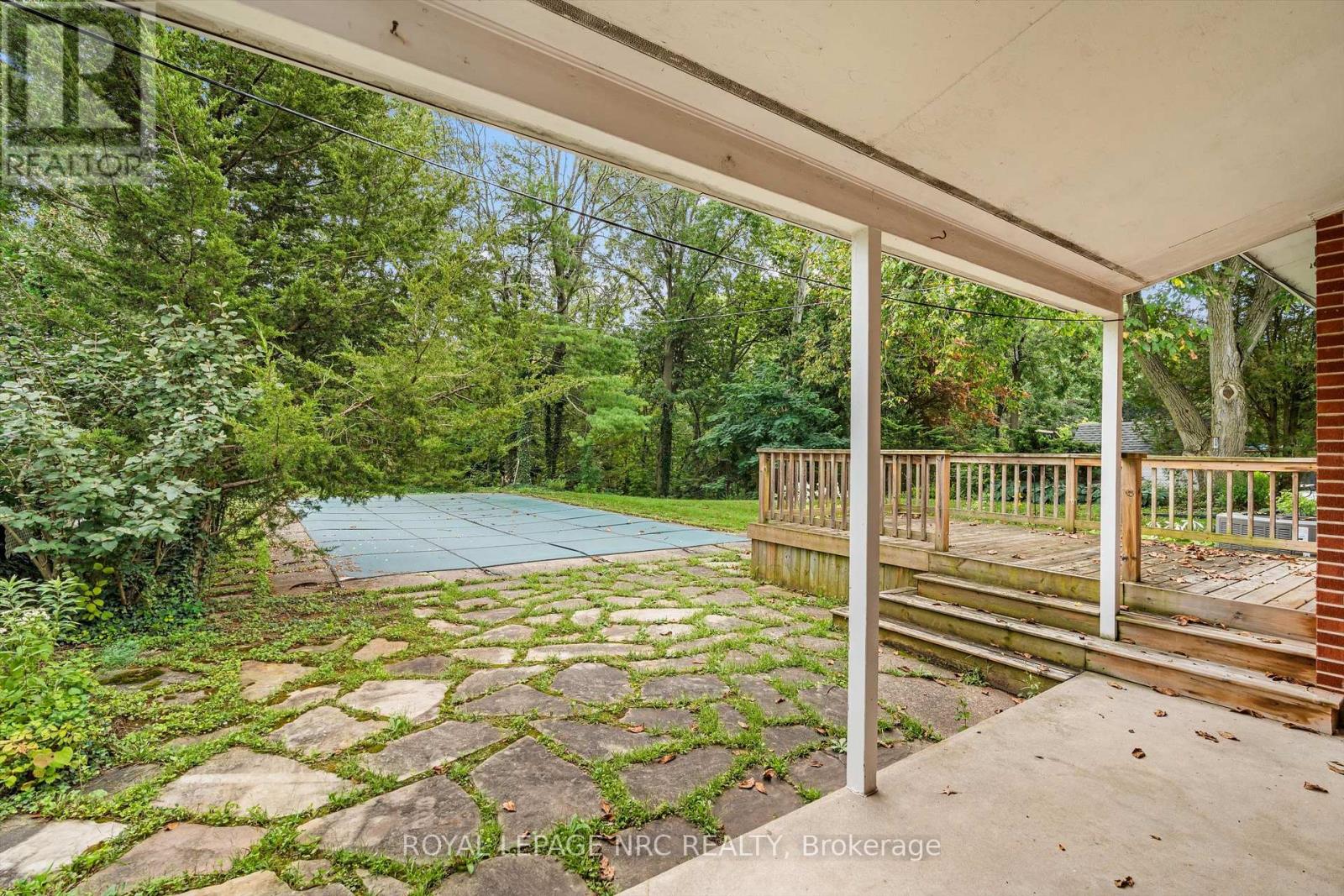 21 Parklane Crescent, St. Catharines, Ontario  L2T 3T9 - Photo 33 - X13752390
