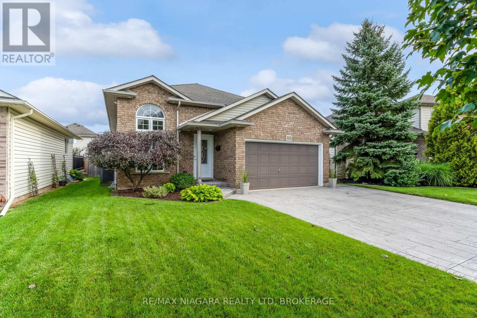 325 LEA CRESCENT, Welland, Ontario