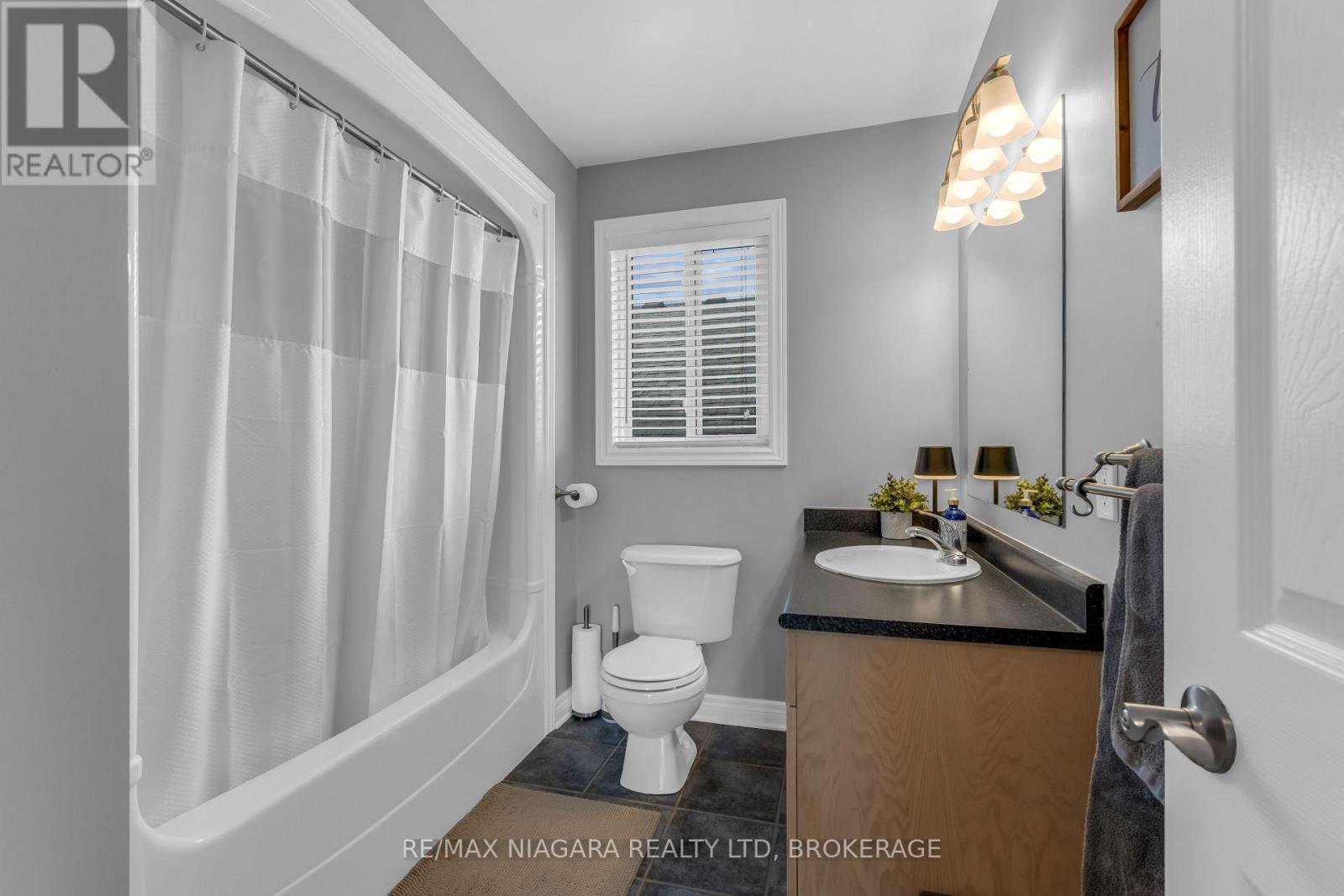 325 Lea Crescent, Welland, Ontario  L3C 7J8 - Photo 12 - X13752542