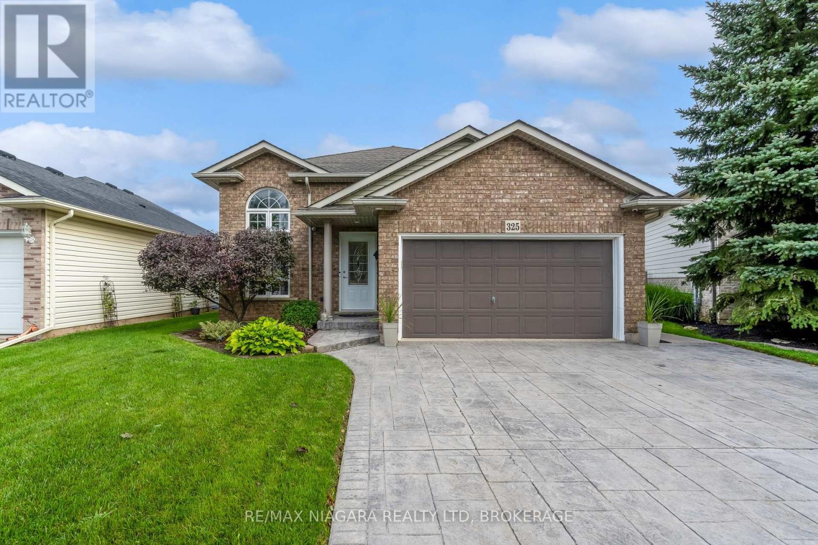 325 Lea Crescent, Welland, Ontario  L3C 7J8 - Photo 2 - X13752542