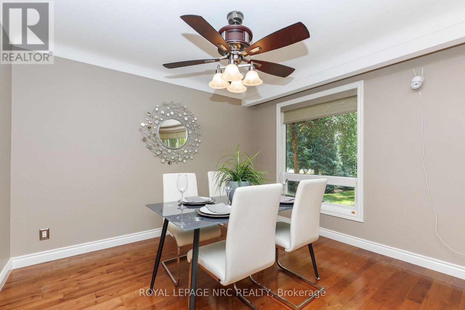 15 Black Friars Road, St. Catharines, Ontario  L2N 2M8 - Photo 11 - X13752702