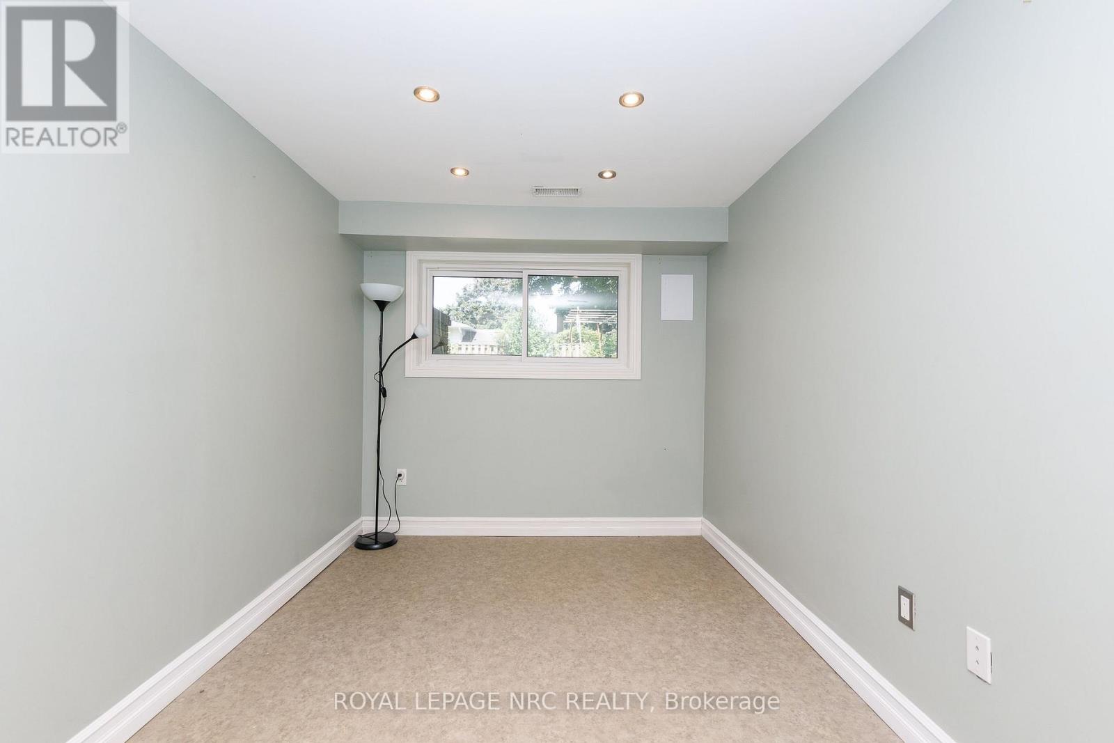 15 Black Friars Road, St. Catharines, Ontario  L2N 2M8 - Photo 25 - X13752702