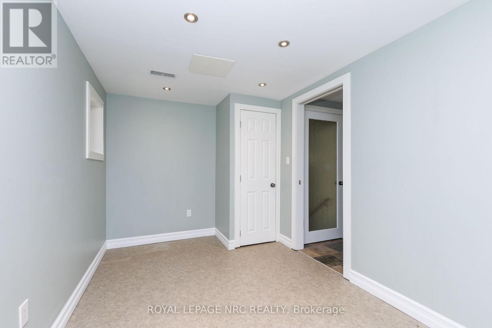 15 Black Friars Road, St. Catharines, Ontario  L2N 2M8 - Photo 26 - X13752702