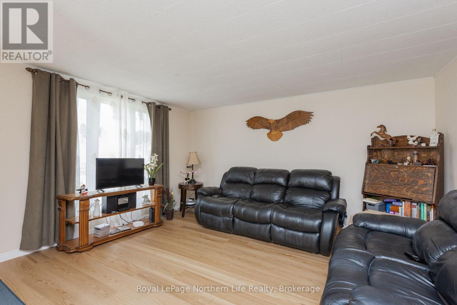 378 Nipissing Street, West Nipissing, Ontario  P2B 3E2 - Photo 11 - X13752430