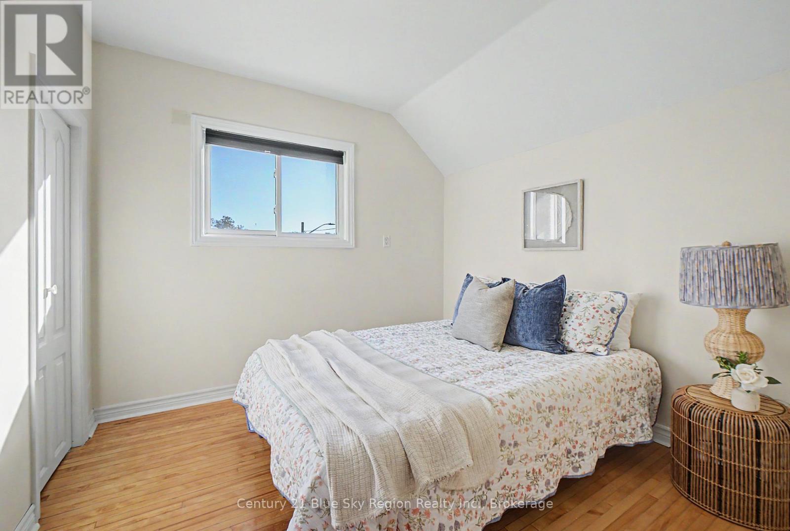 496 First Avenue E, North Bay, Ontario  P1B 1K3 - Photo 16 - X13752444
