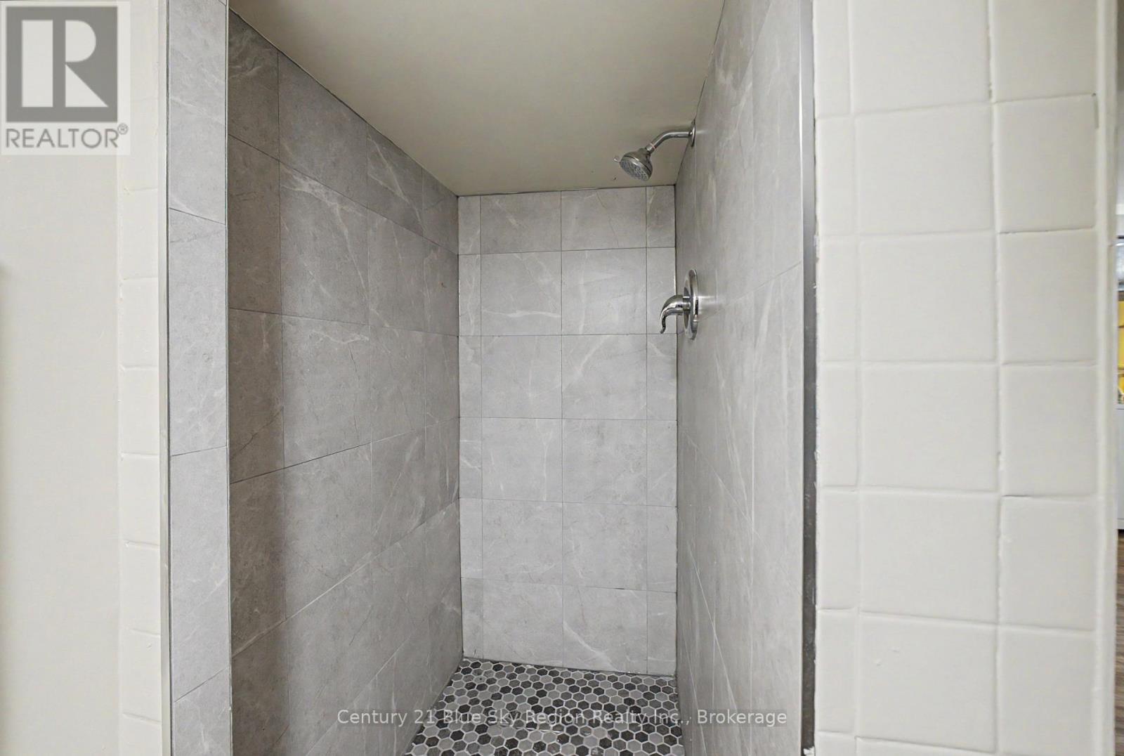 496 First Avenue E, North Bay, Ontario  P1B 1K3 - Photo 26 - X13752444