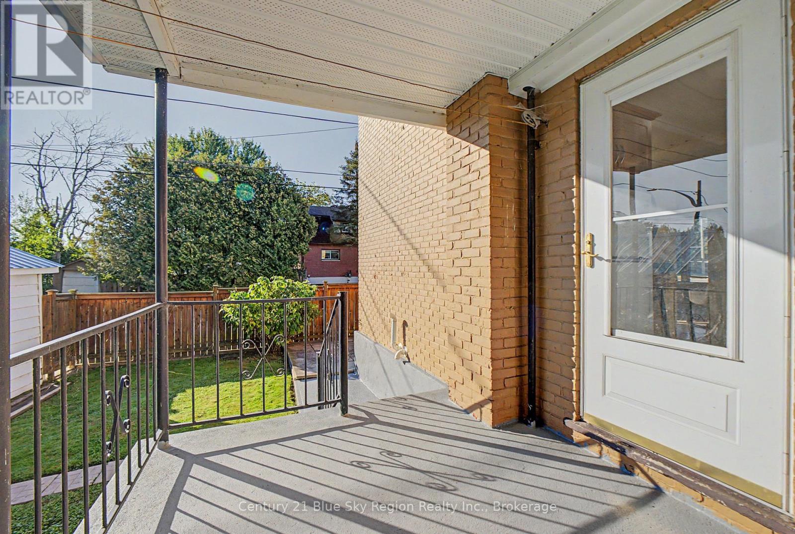 496 First Avenue E, North Bay, Ontario  P1B 1K3 - Photo 28 - X13752444