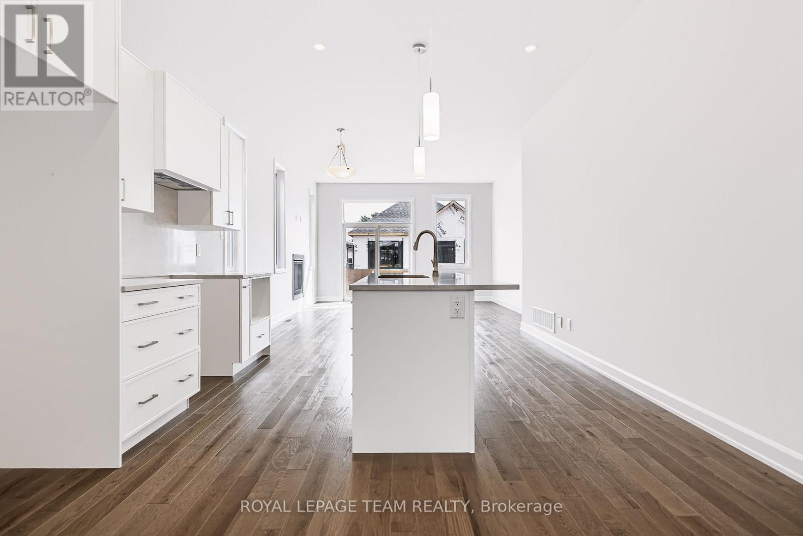 237 Hannam Bud Way, Ottawa, Ontario  K4M 0T7 - Photo 13 - X13626706