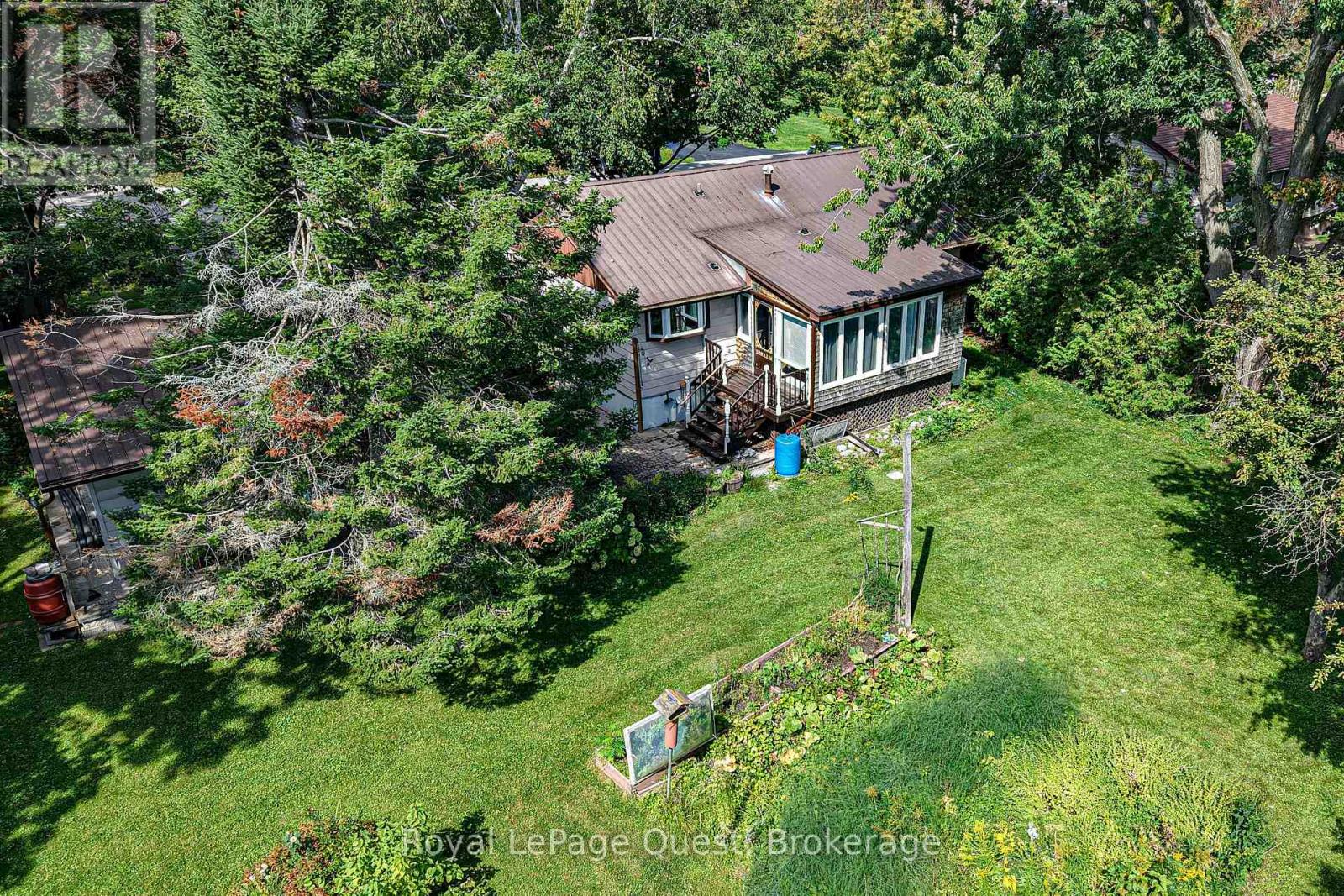 17 Hughes Road E, Orillia, Ontario  L3V 2L9 - Photo 4 - S13752344