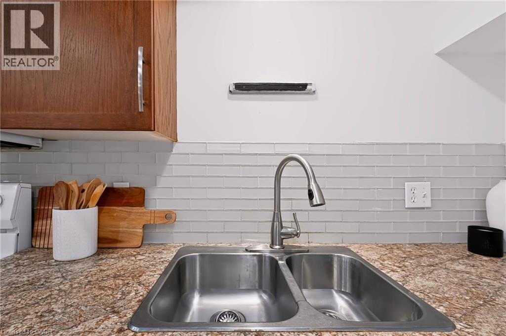 95 Underhill Crescent, Kitchener, Ontario  N2A 2S7 - Photo 13 - 40861098