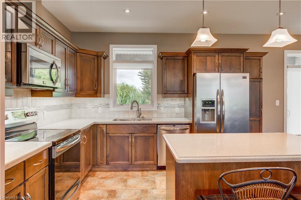 355 Woodstock Street S, Tavistock, Ontario  N0B 2R0 - Photo 18 - 40833529