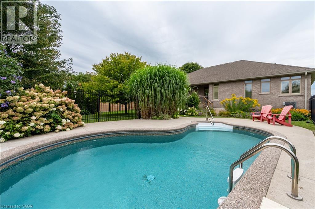 355 Woodstock Street S, Tavistock, Ontario  N0B 2R0 - Photo 43 - 40833529