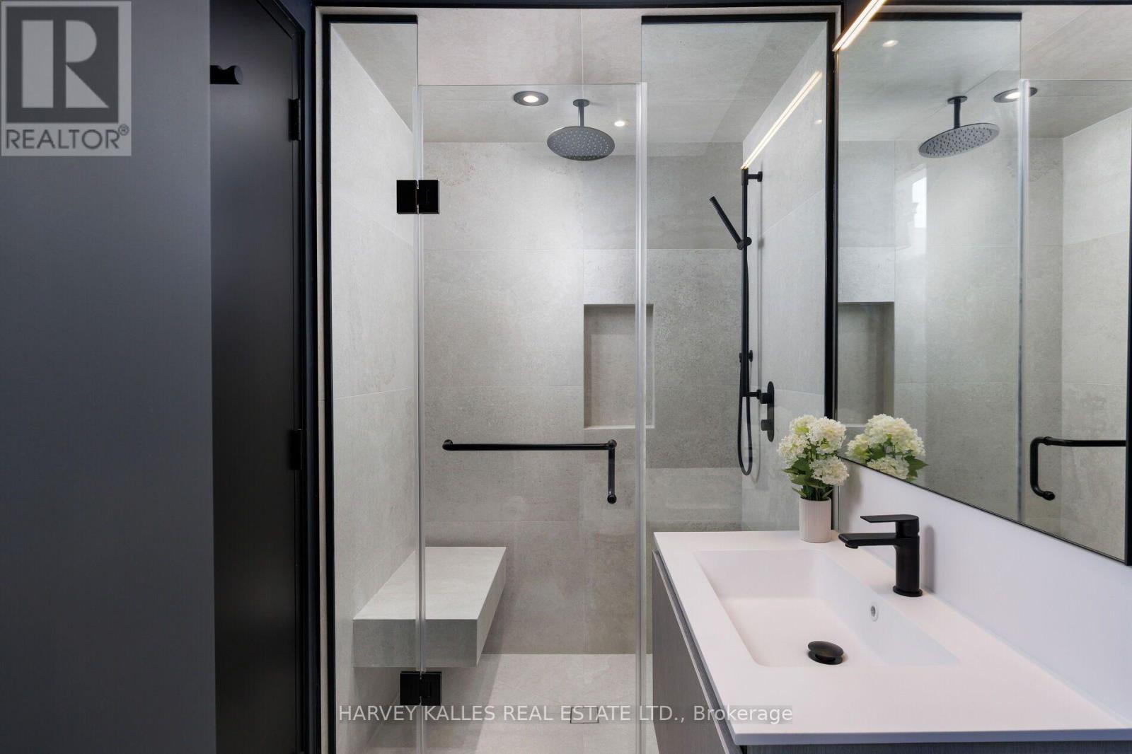 22 Foxley Street, Toronto, Ontario  M6J 1R1 - Photo 31 - C13752484