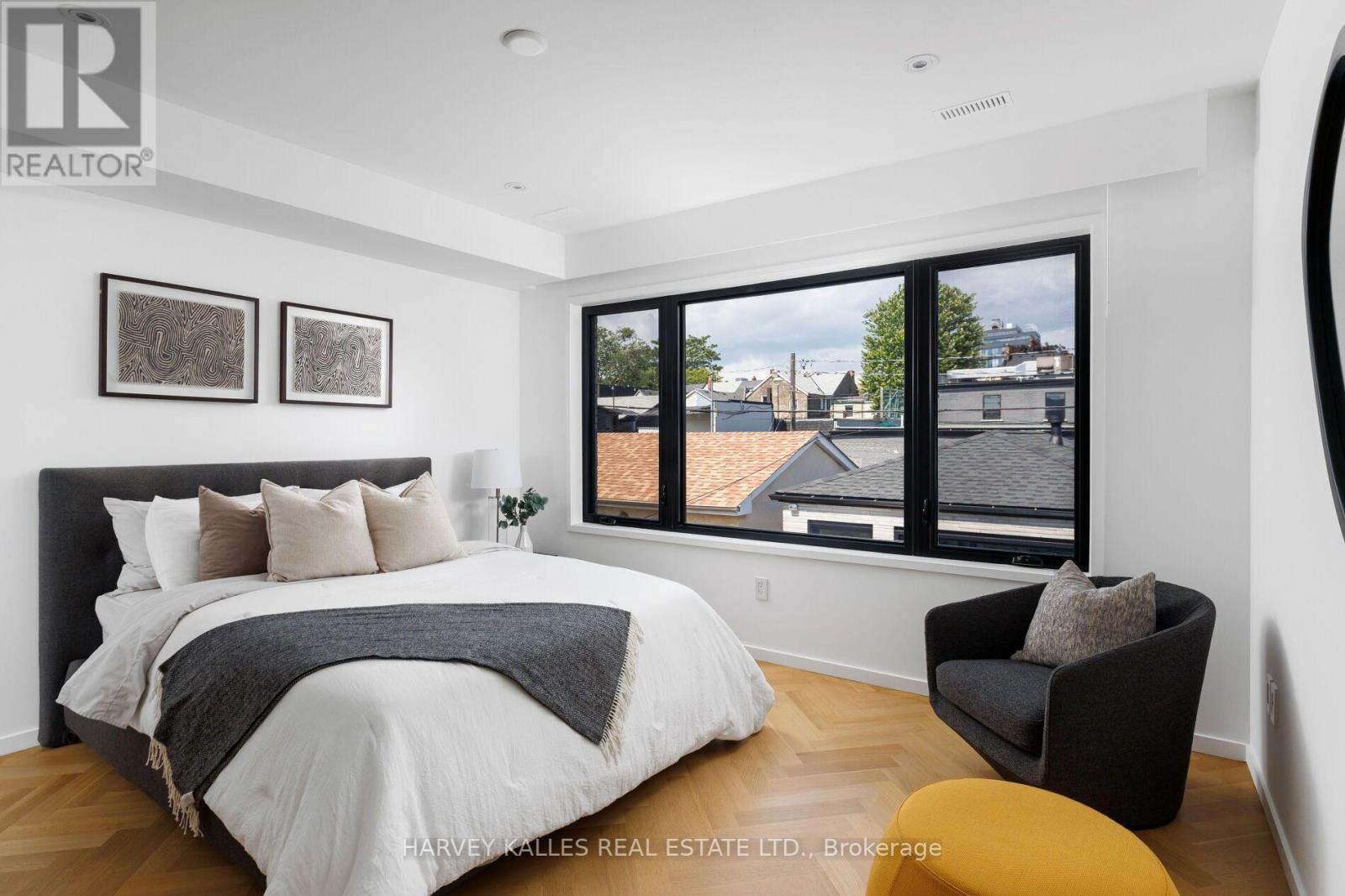 22 Foxley Street, Toronto, Ontario  M6J 1R1 - Photo 32 - C13752484